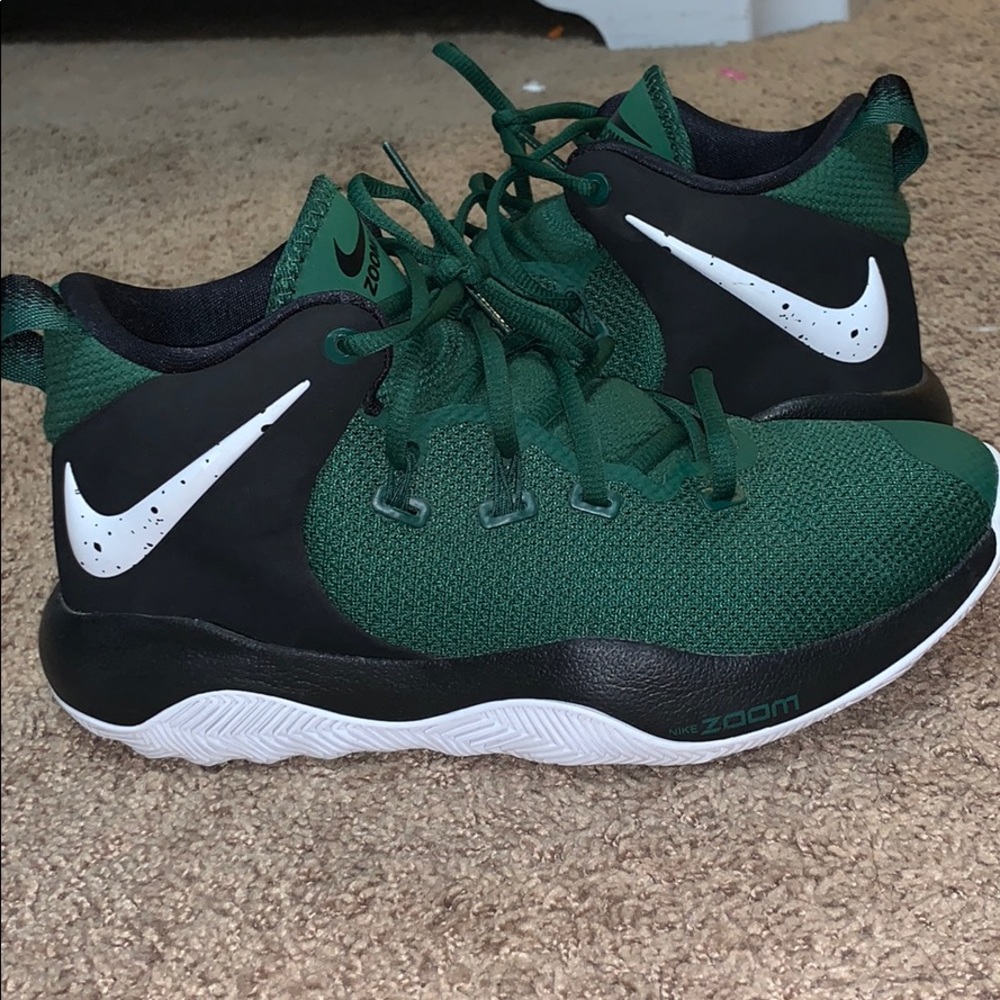 Nike ZoomRev II